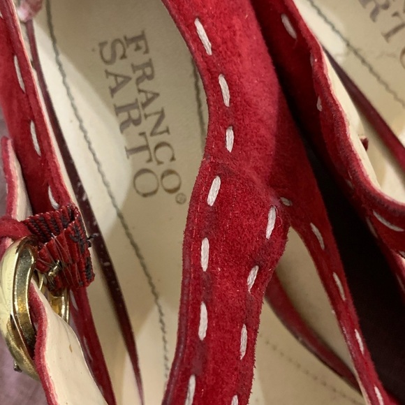 Franco Sarto‎ velvet wedges - Picture 3 of 5
